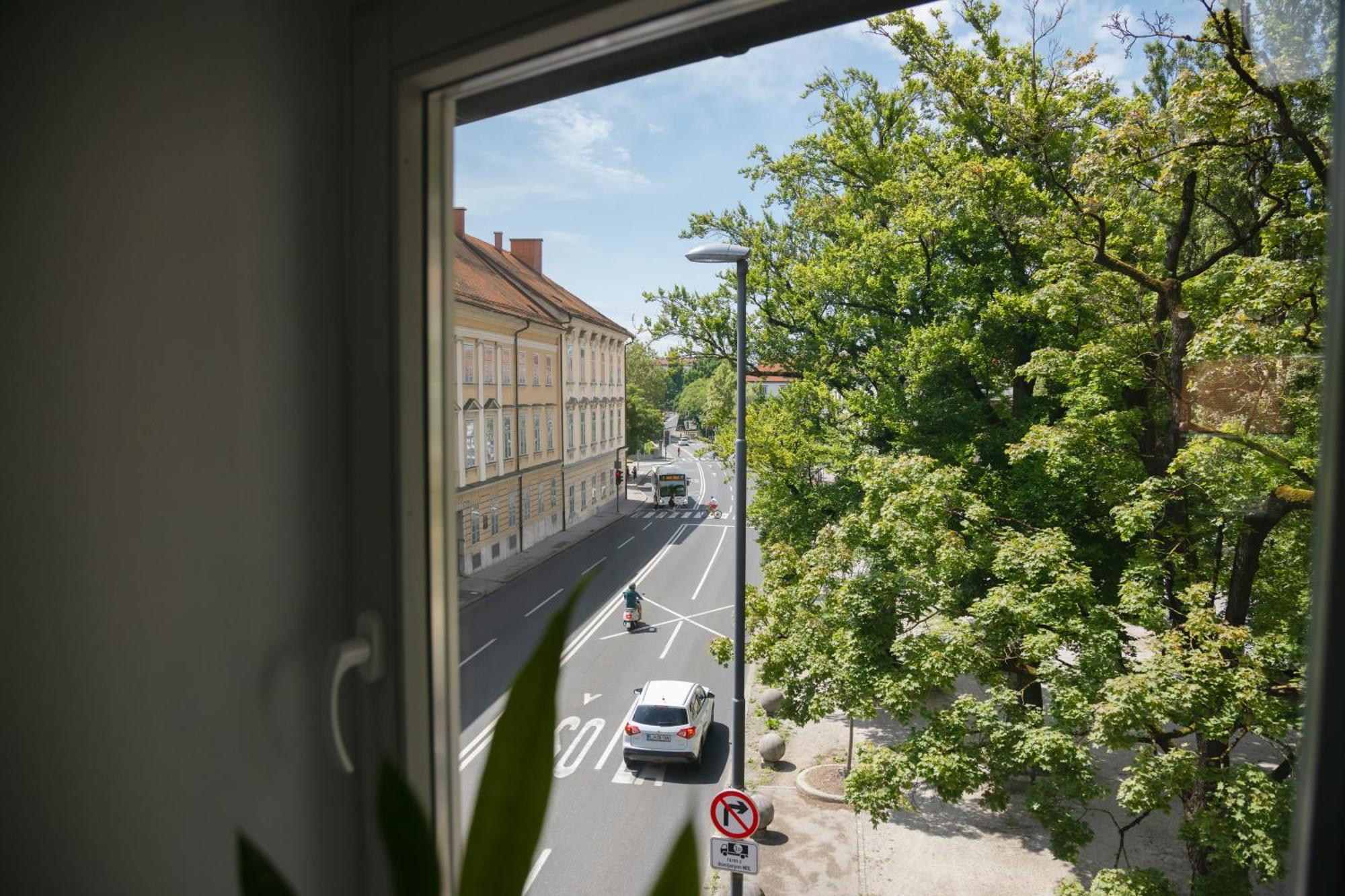 Bridge Apartments Ljubljana Exterior photo